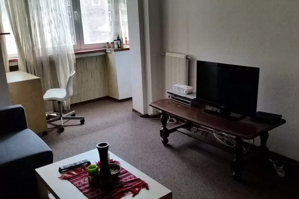 Two Rooms Balcescu Boulevard 2