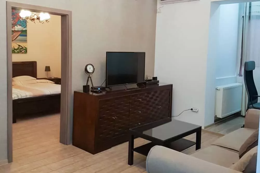 Universitate Square 2 Rooms Rent 1