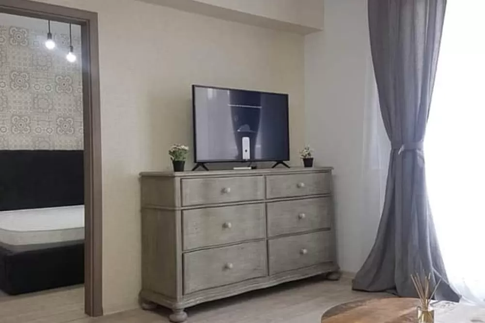 Universitate Square Apartment for Rent 2