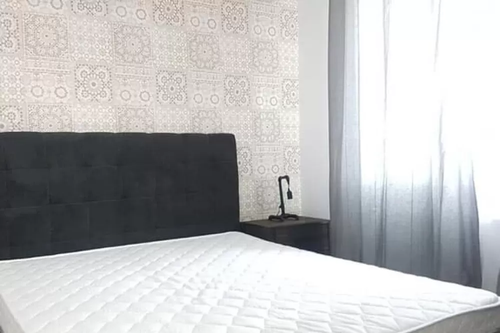 Universitate Square Apartment for Rent 3
