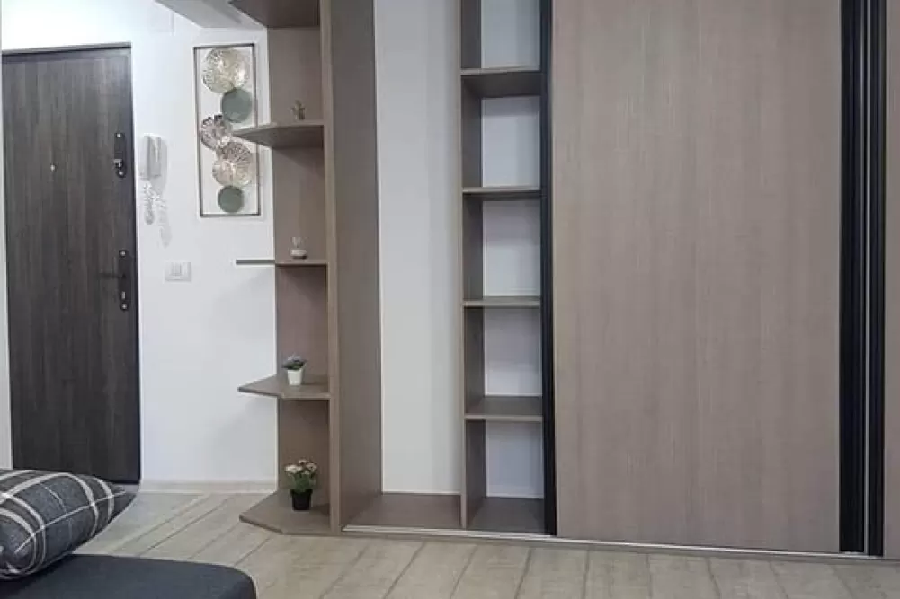 Universitate Square Apartment for Rent 8