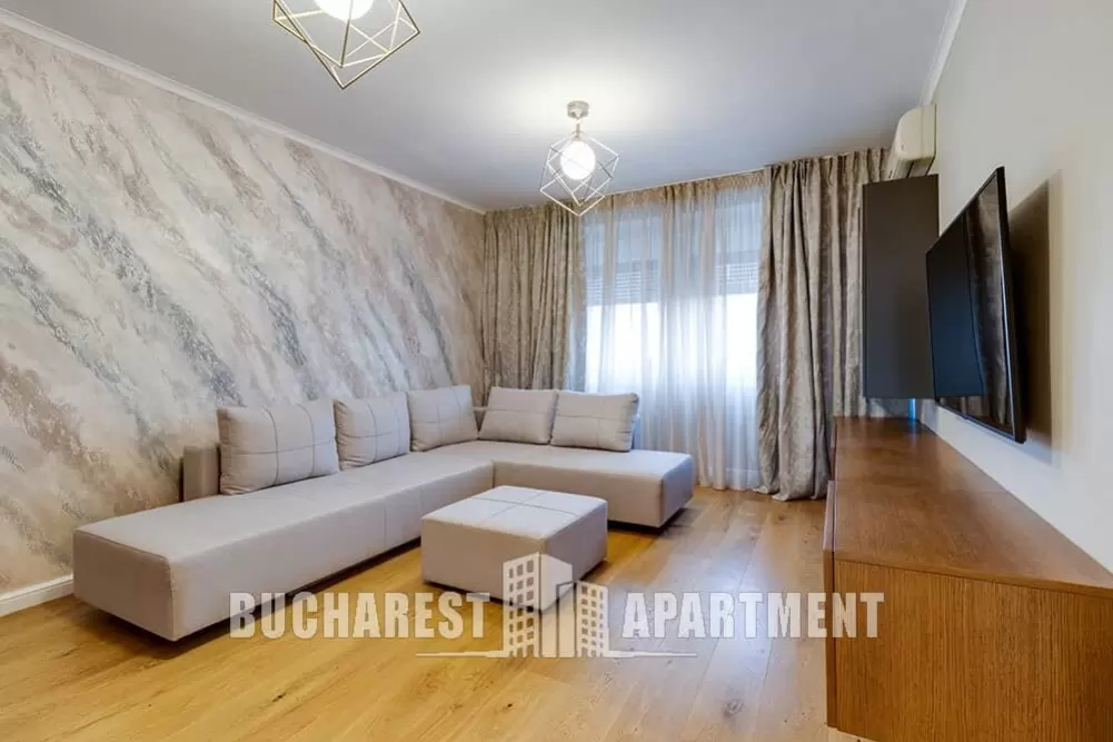 Unirii Boulevard Designer Apartment 5