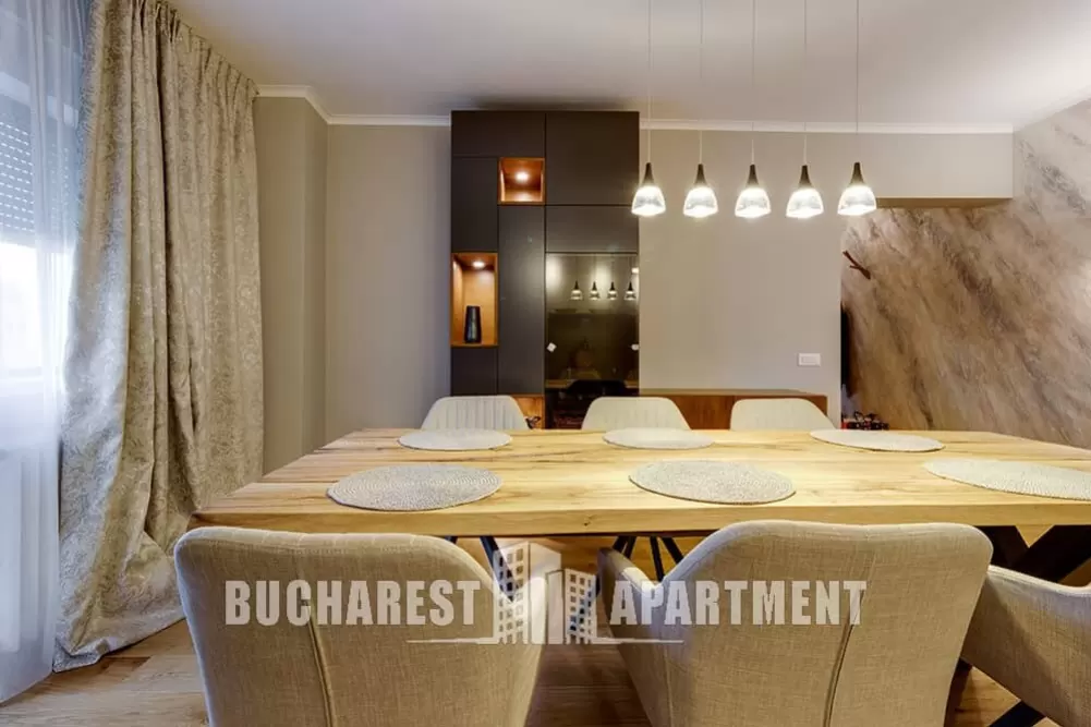Unirii Boulevard Designer Apartment 9