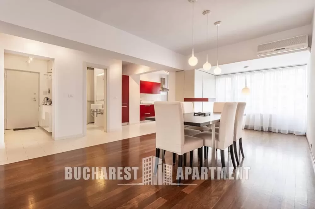 4 Rooms for Rent Unirii Boulevard 1