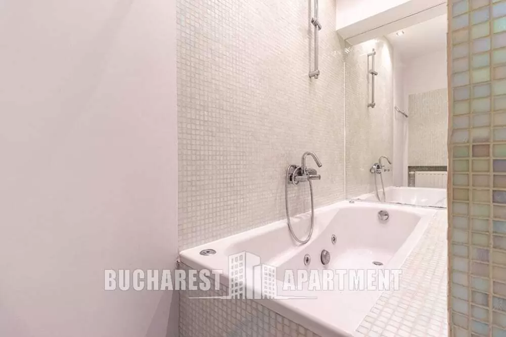4 Rooms for Rent Unirii Boulevard 10