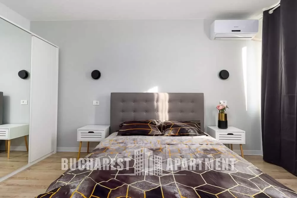 3 Rooms Renovated Apartment for Rent 3