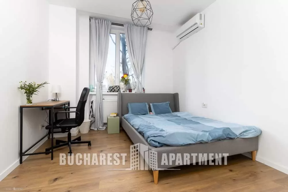 5 Rooms Apartment For Rent Unirii 9