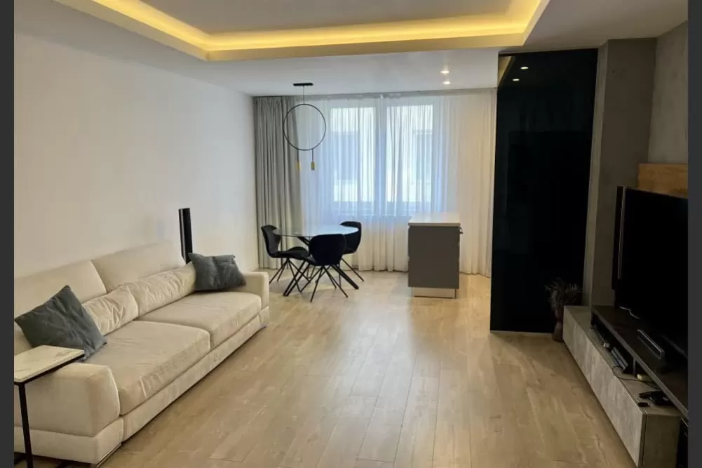 2 Rooms Apartment Herastrau French Neighborhood 1
