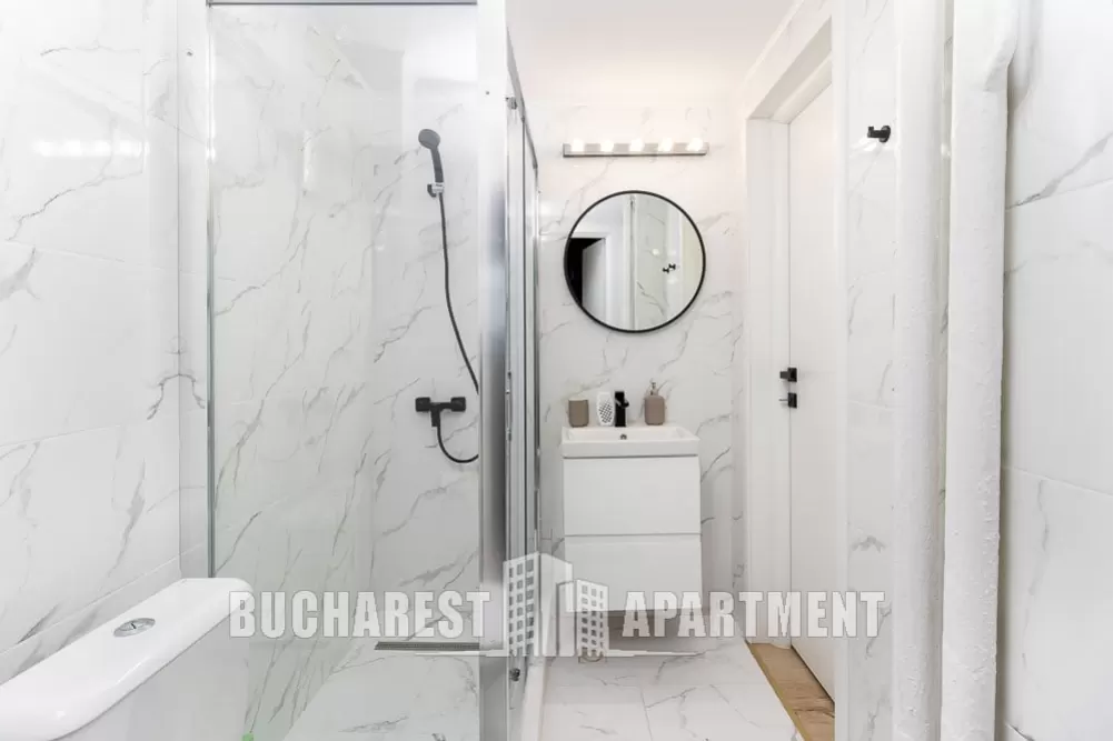 3 Rooms Apartment Kogalniceanu 7