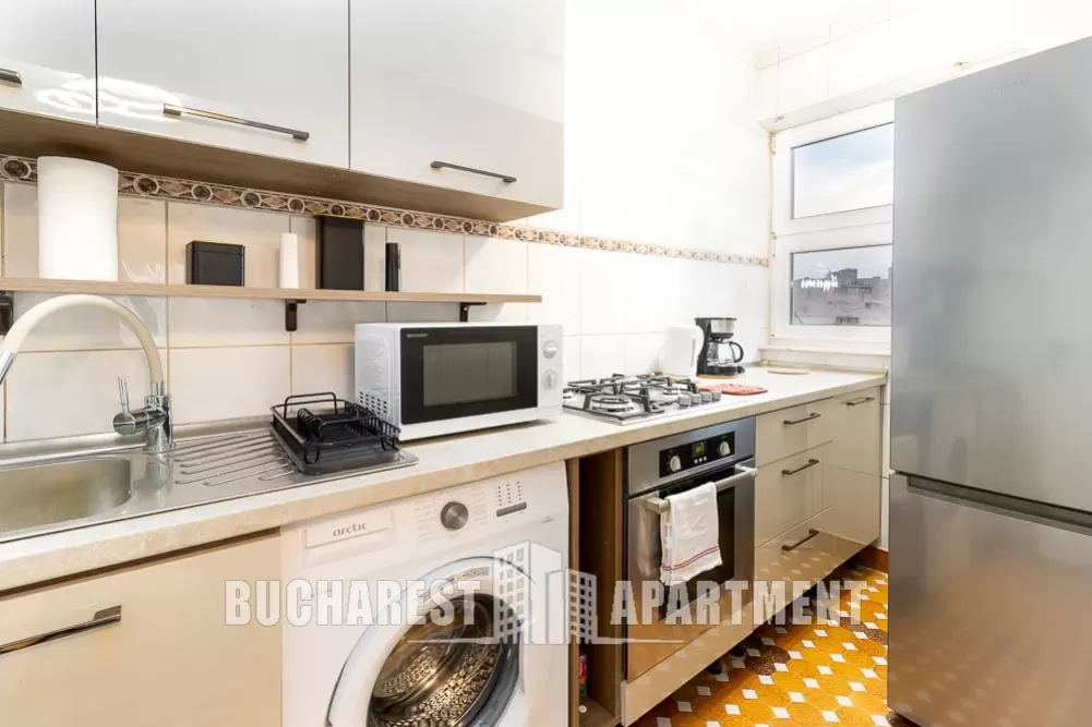 3 Rooms Apartment Kogalniceanu 8