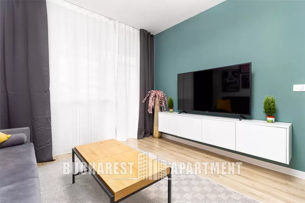2 Rooms Renovated Apartment Stefan Cel Mare 2