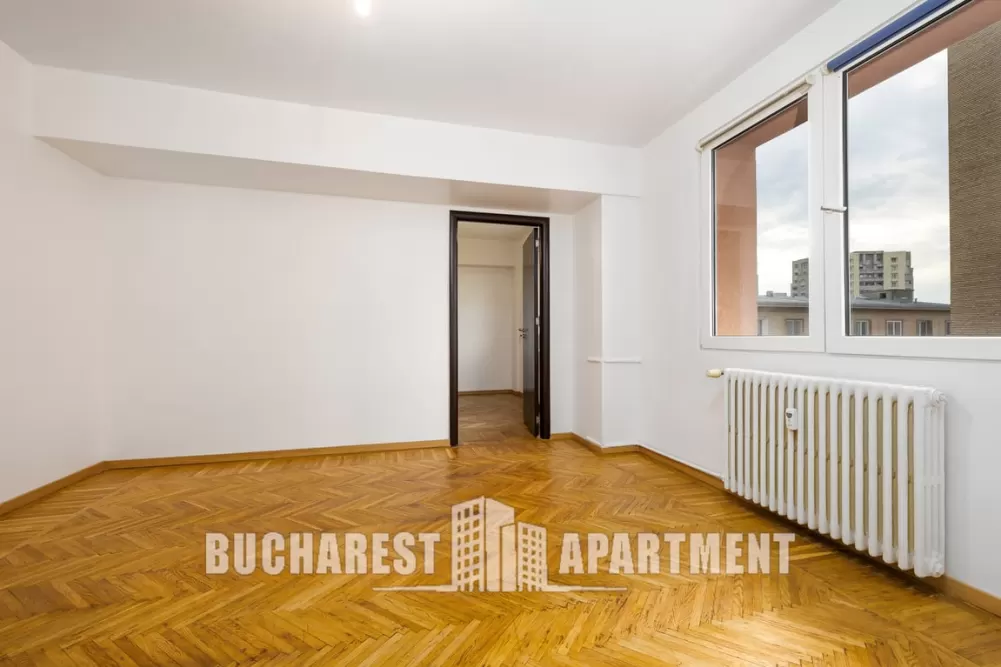 2 Rooms Apartment Unirii Area 1