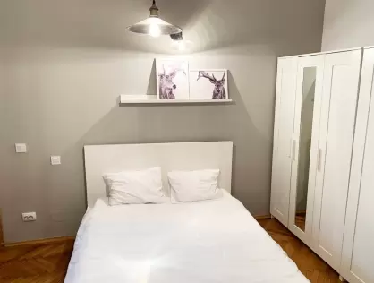 Two Rooms Unirii Area Apartment for Rent