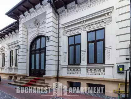 Central Villa for Embassy or Company Headquarters