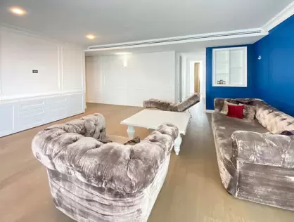 Cortina Residence Luxury 4 Rooms Apartment