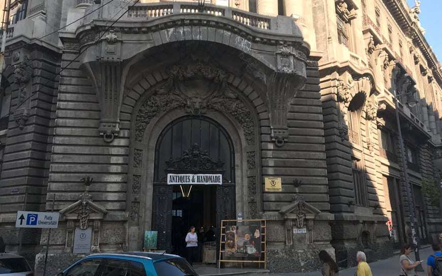 entrance to antiques market in bucharest